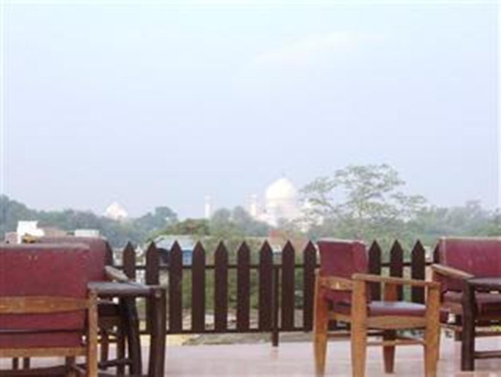 Hotel Dawat Palace Agra  Exterior photo